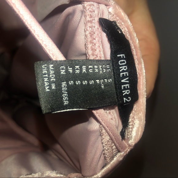 Pink Velvet Romper - Picture 5 of 5